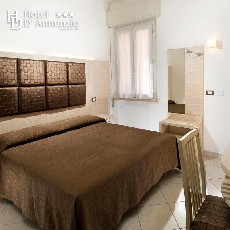 Hotel D'Annunzio Cattolica Luaran gambar