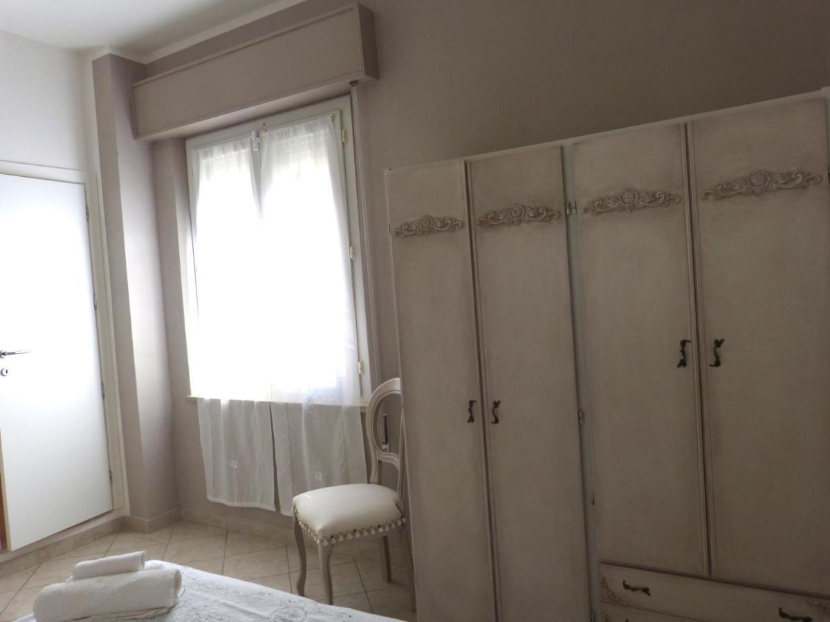Hotel D'Annunzio Cattolica Luaran gambar