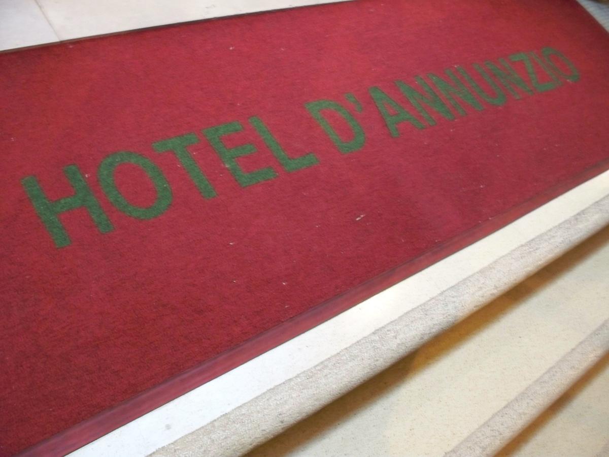 Hotel D'Annunzio Cattolica Luaran gambar