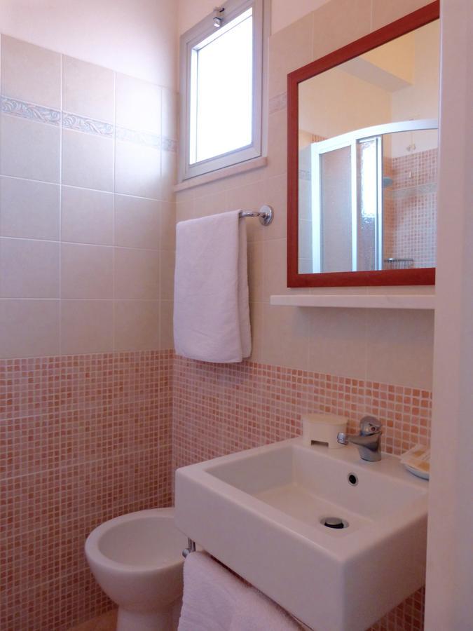 Hotel D'Annunzio Cattolica Luaran gambar